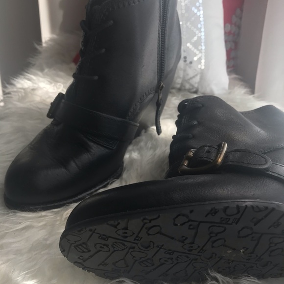 Fossil booties - Picture 3 of 8